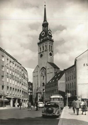 München, Peterskirche, Ansicht von Westen