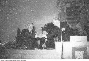 Parteitag der Christlich Demokratischen Union (CDU) Sachsen mit Außenminister Georg Dertinger, dem Stellvertretenden Ministerpräsidenten Otto Nuschke und dem Vorsitzenden des CDU-Landesverbandes Josef Rambo, 24. April 1950
