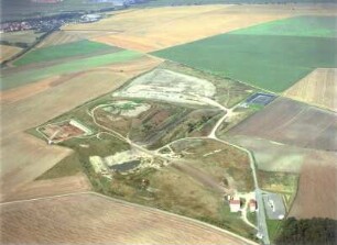 Ichtershausen-Rehestädt. Abfalldeponie Rehestädt. Luftbild-Schrägaufnahme von Südsüdost