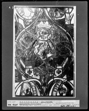 Mittleres Chorfenster mit Szenen aus dem Leben Jesu und Königs- und Prophetenreihe — Mittlere Fensterbahn mit Königen und Propheten — König aus dem Stammbaum Christi