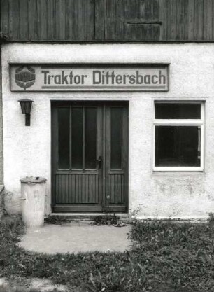 Dittersbach. Post. Eingang zum Clubraum BSG Traktor Dittersbach