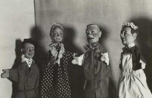 Vier Handpuppen