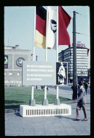 Propaganda am Alex 13.9.59.