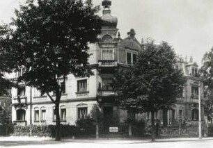 Dresden-Blasewitz, Tolkewitzer Straße 22, Wohnhaus, Eckansicht