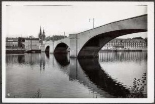 Schwedt (Oder). Oderbrücke und Fachwerkspeicher