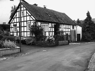 Einhof; Freiensteinau, Hauptstraße 40