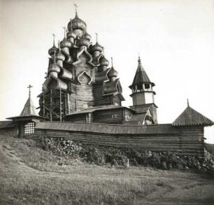 Kischi im Onegasee (Karelien), Freilichtmuseum. Verklärungskirche (Preobrasheniekirche; 1714) von Nordwesten