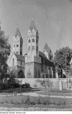 Blick auf die Stadtkirche St. Marien