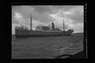 Hans Erich J. Nimtz (1929), Nimtz & Henning, Stettin