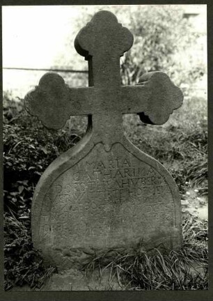 Kapelle. Grabkreuz Maria Katherina Dorothea Hofmennin geb. Huberin, 1758