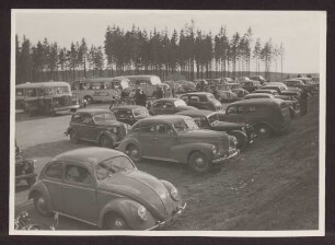 Parkplatz am Hermannsdenkmal. Detmold. Hiddesen. Papierabzug