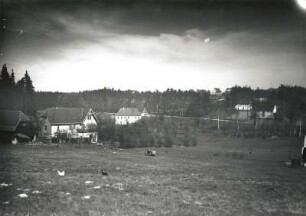 Oelsa-Karsdorf. Ortsteilansicht mit "Waldschänke" zur Heidemühle