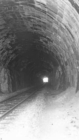 Itzelberg Brunnenkopftunnel Eisbildung