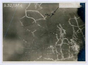 Foto des Geländes um La Boisselle nordöstlich von Albert (Luftbild)