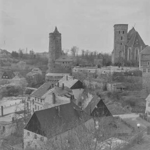 Bautzen : Stadtansicht auf Alte Wasserkunst und Michaliskirche an der Spree