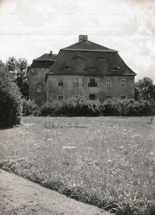 Schloss Wurschen : Blick vom Schlosspark