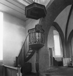 Evangelische Pfarrkirche (Kirche, ev.); Gedern, Burgstraße 4