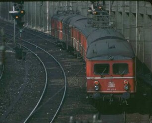 Stuttgart Hbf. Block Rosenstein elTw Baureihe 465 Beiwagen 865 605
