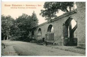 Blankenburg. Klosterbogen und Klostergarten