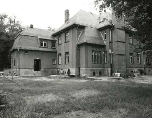 Radebeul, Augustusweg 105. Villa (um 1910)