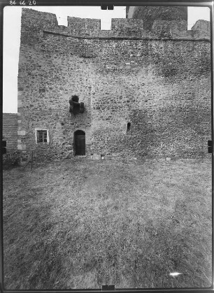 Gnandstein (Kohren-Sahlis-Gnandstein). Burg Gnandstein (A. 13. Jh.). Hofansicht