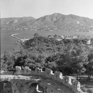 Lesbos, Insel in der nördlichen Ägäis, Mytilini, Blick vom Kastro auf dem Hafen