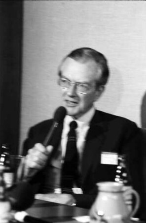 34. Tagung 1984 Mediziner; Eröffnung am 25.6.: (unscharf) Maurice H. F. Wilkins