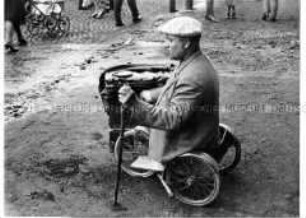 Kriegsversehrter Bettler