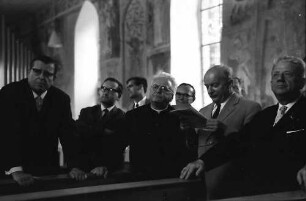 Blansingen: Gruppe: Prof. Ginter, Regierungsbaudirektor Ehrlich, Dichtel; in der Kirche