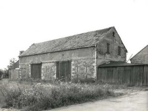 Niederlichtenau-Merzdorf. Bauernhof Nummer 36. Scheune