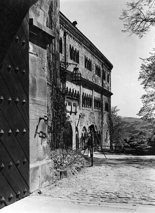 Eisenach. Wartburg. Landgrafenhaus (Umbau 1849/1890; Hugo von Ritgen). Hofseite