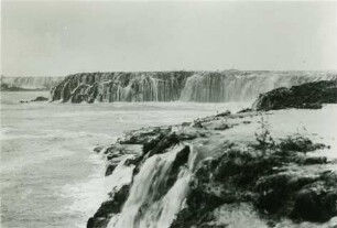 Wasserfall "Salto dos Patos" des Rio Grande in der Nähe von Icém
