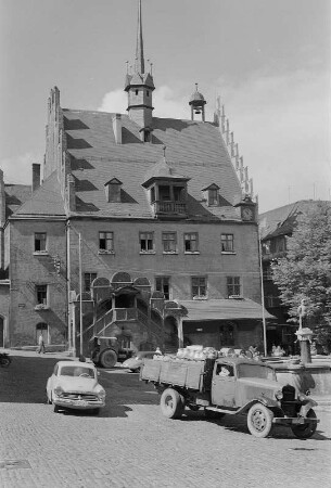 Pößneck. Rathaus am Markt