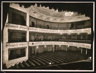 Lessing Theater, Berlin: Ansicht Zuschauerraum