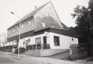 Wohn- und Geschäftshaus, Lauter (Sachsen)