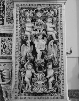 Cappella del Santissimo Rosario — Putto mit "Vera Icon"