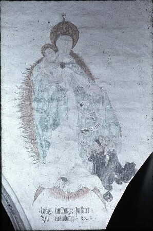 Madonna auf der Mondsichel mit kniender Stifterfamilie