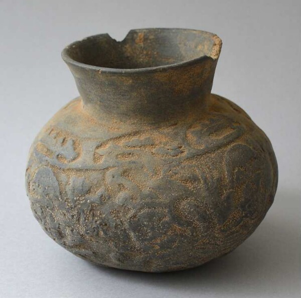 Clay vessel