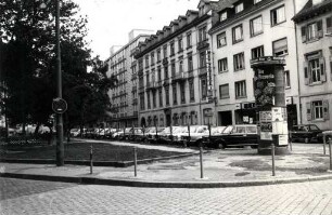 Privatgebäude, Straßen und Plätze in Karlsruhe. Markgrafenstraße/Ecke Steinstraße