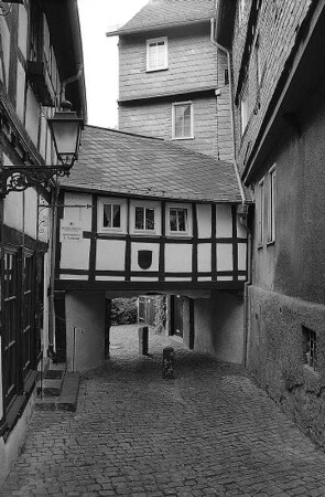 Wohnhaus mit Remise; Wetzlar, Lahnstraße (WZ) 35