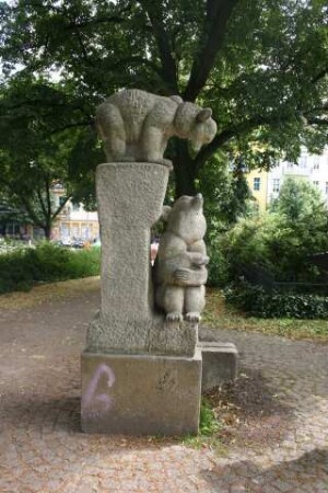 Spielende Bären