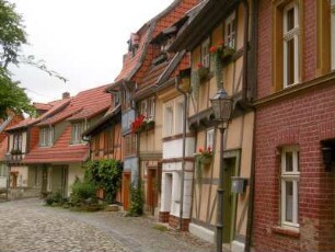 Quedlinburg: Straßenzug Hinter der Mauer