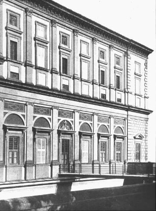 Caprarola, Palazzo Farnese, Gartenseite, Vignola
