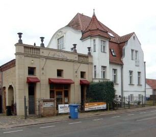 Werder (Havel), Eisenbahnstraße 31 & 32 & 33