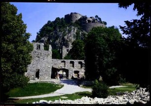 Singen: Hohentwiel, Eingang zur Burg