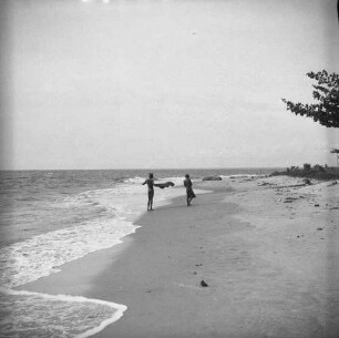 Der Strand bei Bata : Blick auf den Strand bei Bata.
