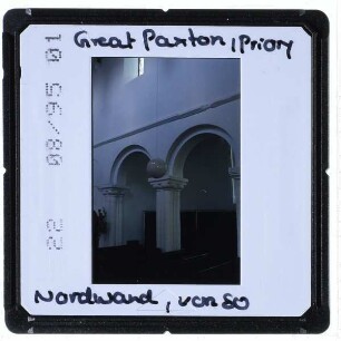 Great Paxton, Minster Church of the Holy Trinity : Innenansicht Nordwand