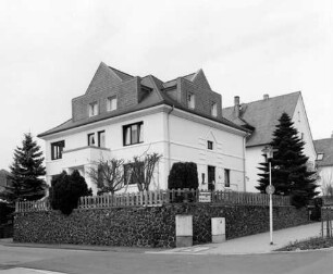 Wohnhaus; Lauterbach, Adolf-Spieß-Straße 10