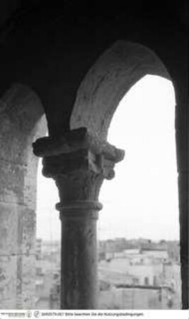 Sant'Eustachio, Campanile