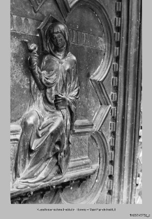 Türreliefs : Die Tugenden : Prudentia